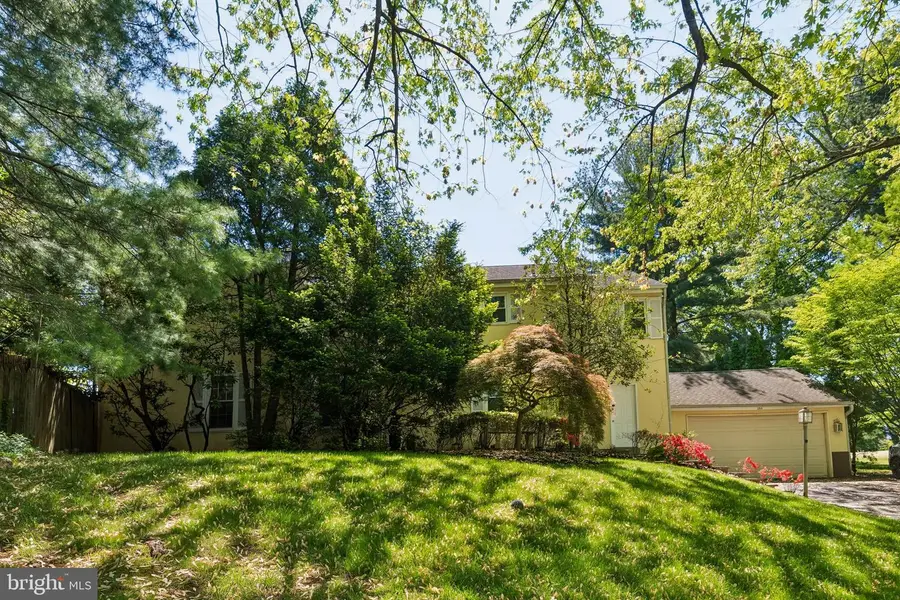 204 Garnet Ln, Bala Cynwyd, PA 19004 - #3