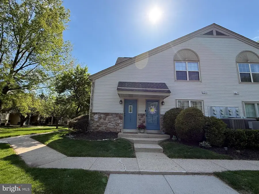 1102 Foxmeadow Dr #condo 1102, Royersford, PA 19468 - #2