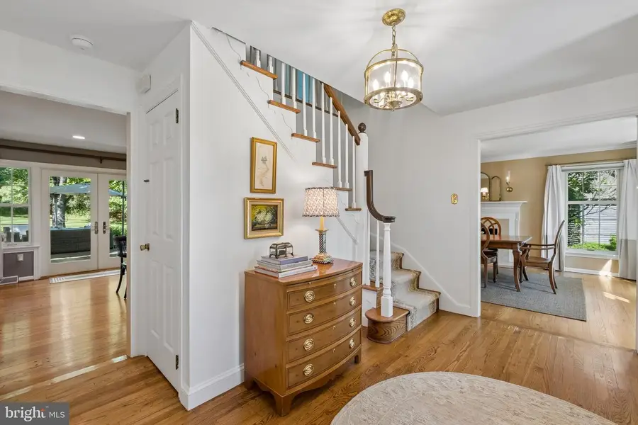 2 Hedgerow Dr, Spring House, PA 19477 - #3