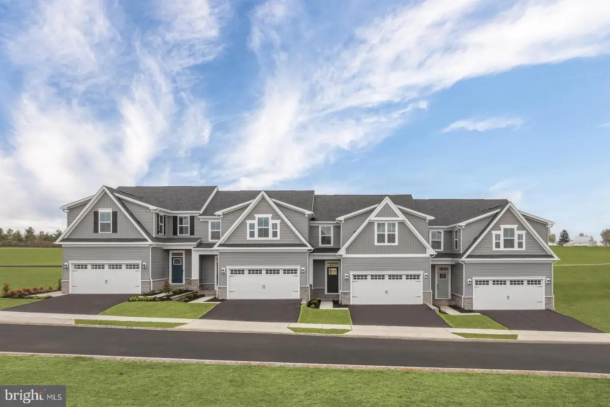 450 Leopold Ct, Huntingdon Valley, PA 19006 - #1