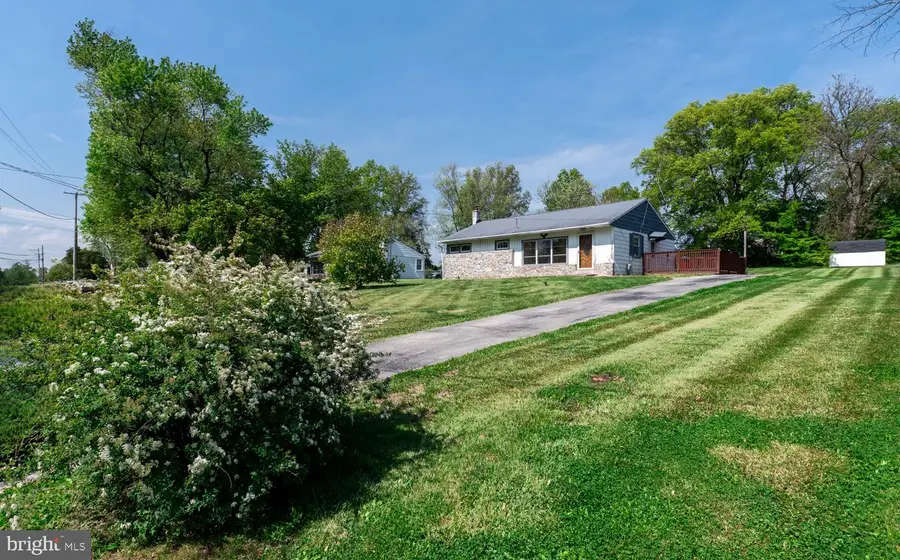 883 Bleim Rd, Pottstown, PA 19464 - #3