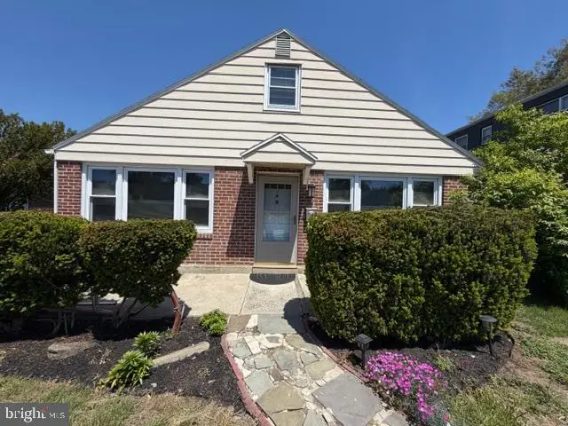 7 Brookside Rd, Glenside, PA 19038 - #1