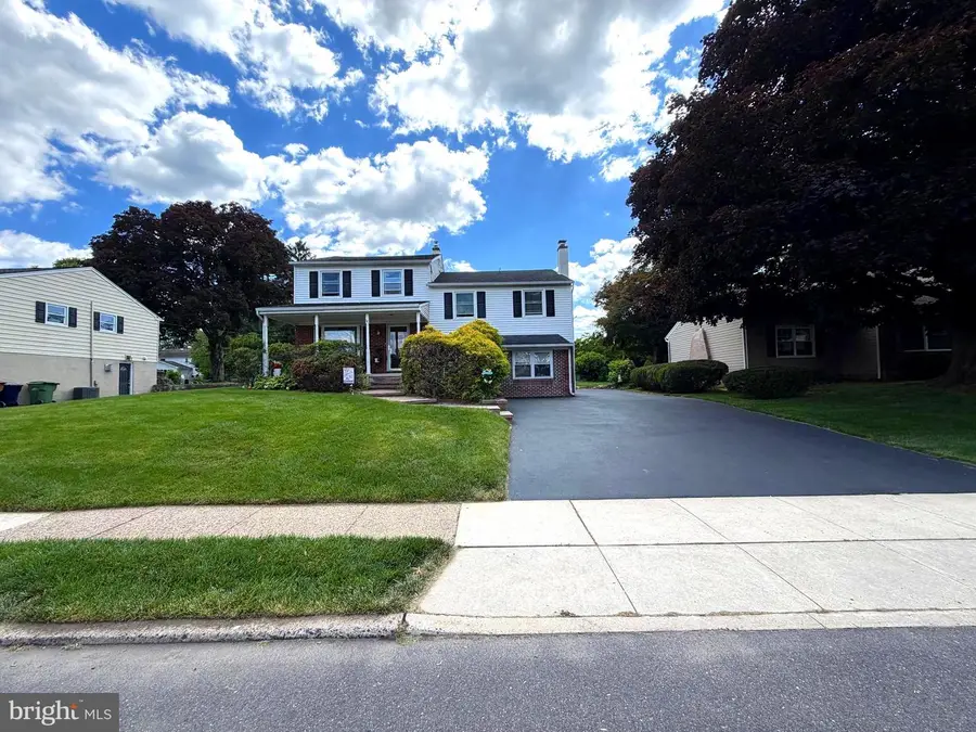 126 Dale Rd, Willow Grove, PA 19090 - #2