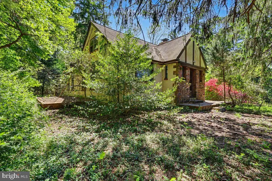 463 5th St, Phoenixville, PA 19460 - #2