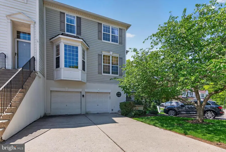 7 Cherry Ct, Lafayette Hill, PA 19444 - #2