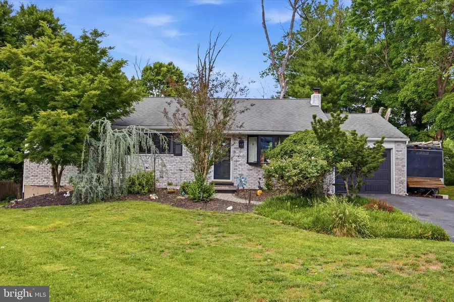 53 Skyline Dr, Audubon, PA 19403 - #2