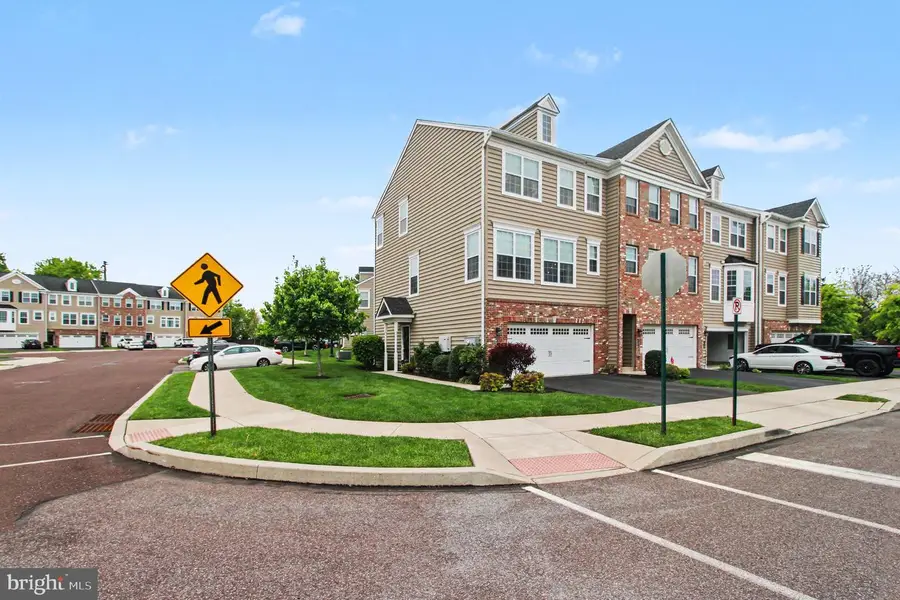 100 Arlington Ln, Telford, PA 18969 - #2
