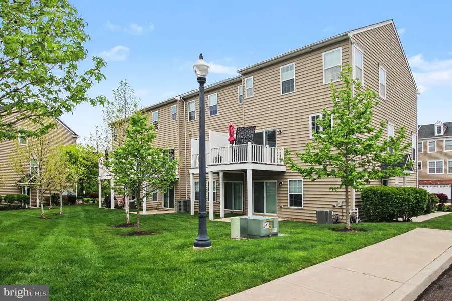 100 Arlington Ln, Telford, PA 18969 - #3