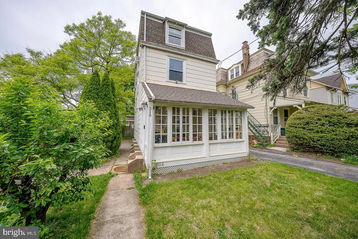 316 Locust Ave, Ardmore, PA 19003 - #1