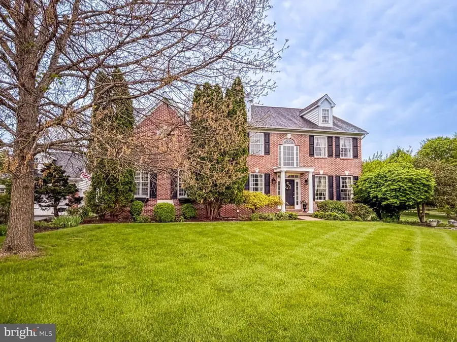318 Wild Prairie Ct, Ambler, PA 19002 - #2