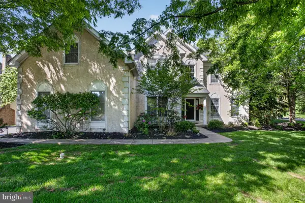 202 Olympic Club Ct, BLUE BELL, PA 19422
