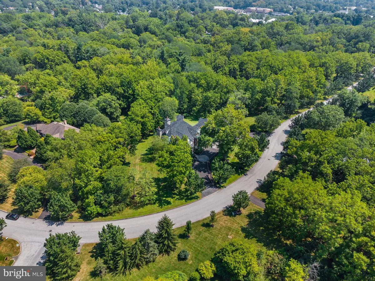 625 Creek Ln, Flourtown, PA 19031 - #1