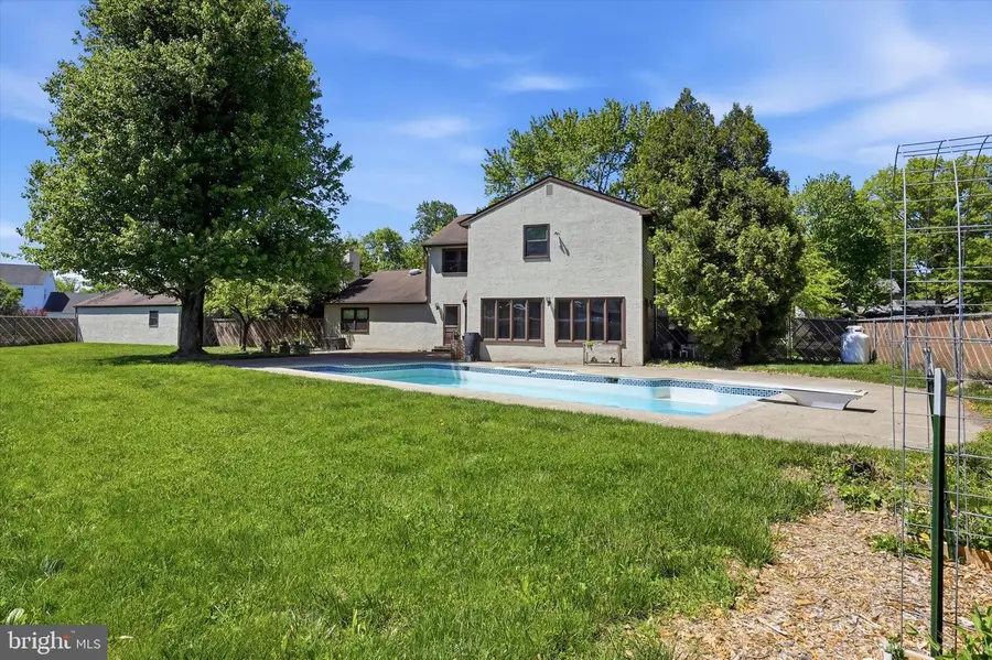 746 Wright Dr, Ambler, PA 19002 - #3