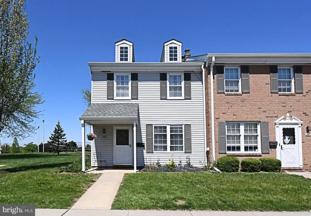 308 Christopher Ct, Lansdale, PA 19446 - #1