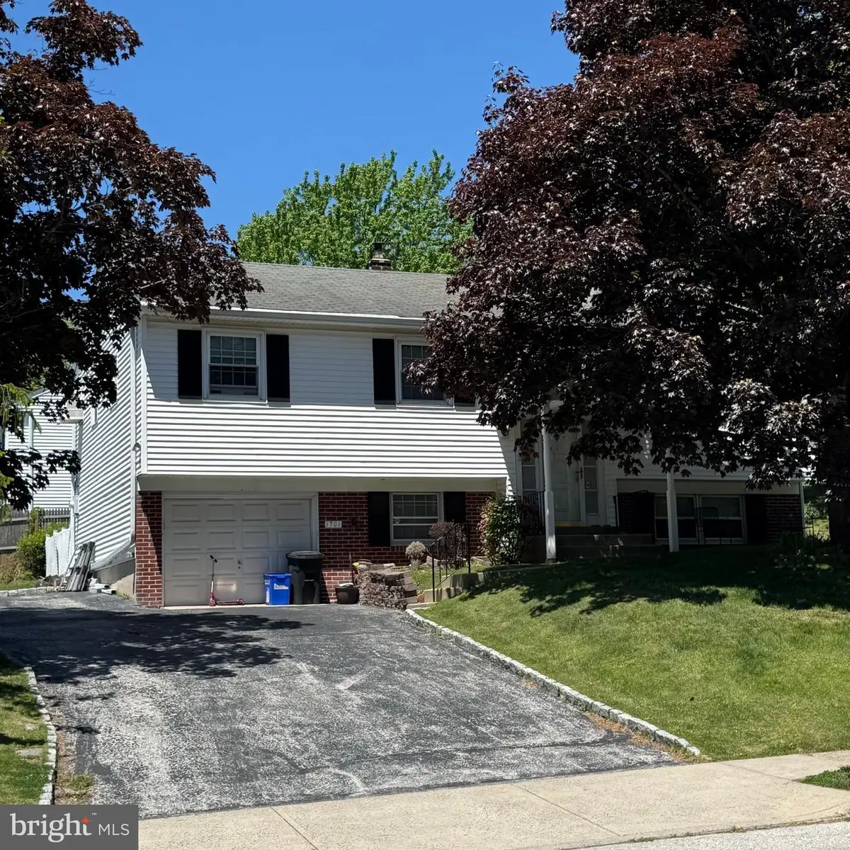 1701 Monterey Dr, Plymouth Meeting, PA 19462 - #1