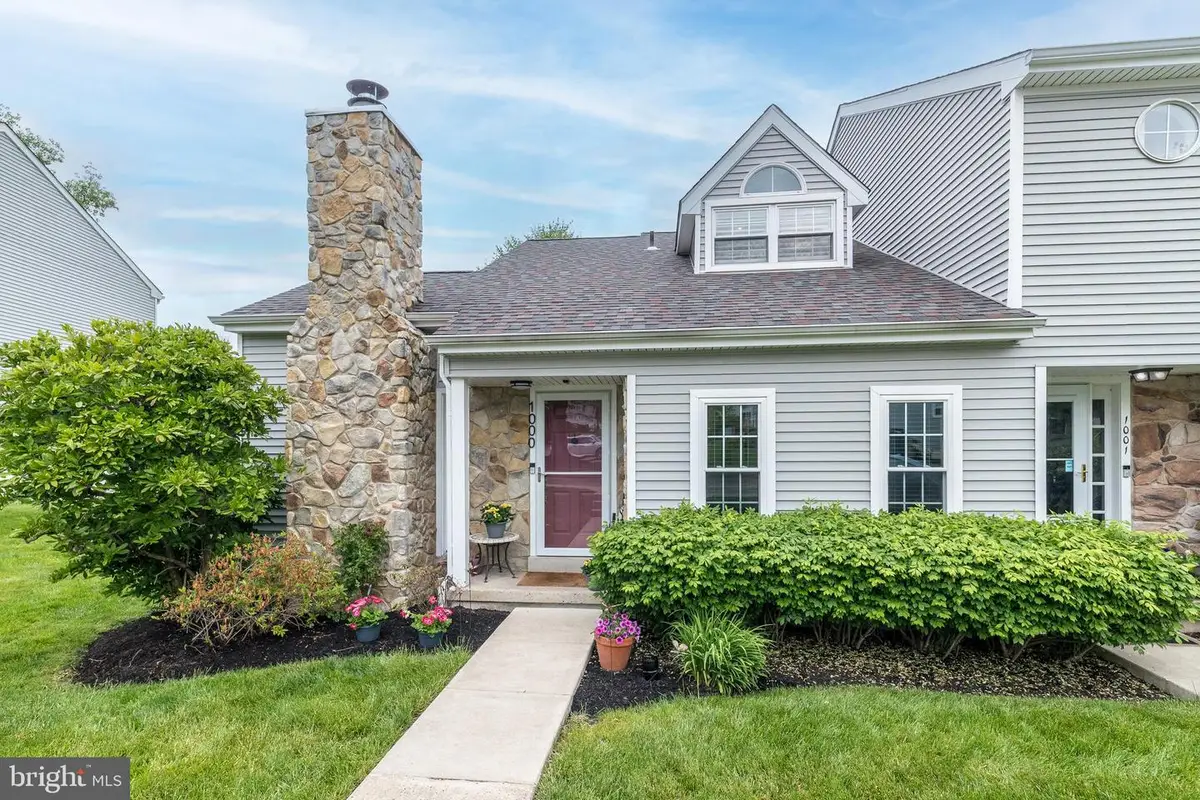 1000 Creek Dr, Ambler, PA 19002 - #1