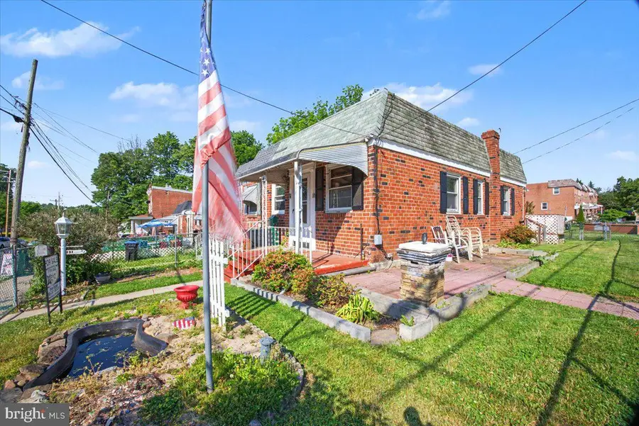 131 Buttonwood St, Norristown, PA 19401 - #2