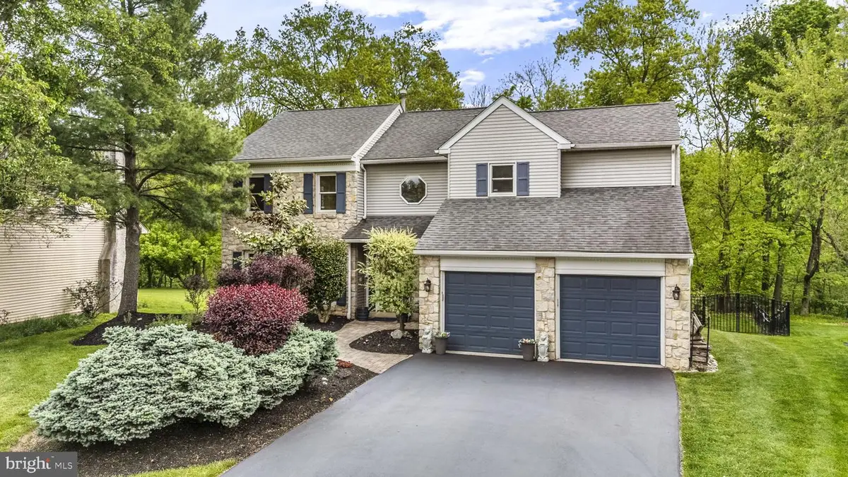 250 Freeland Dr, Collegeville, PA 19426 - #1