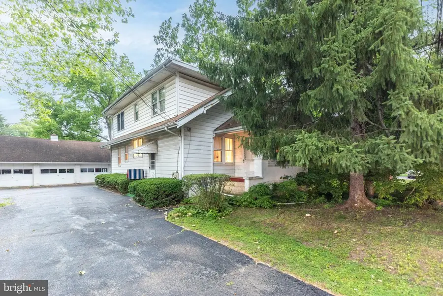 1135 Pawlings Rd, Audubon, PA 19407 - #3