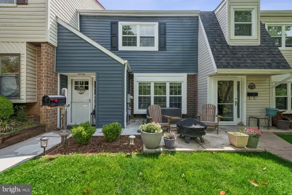 2140 Ash Ln, LAFAYETTE HILL, PA 19444