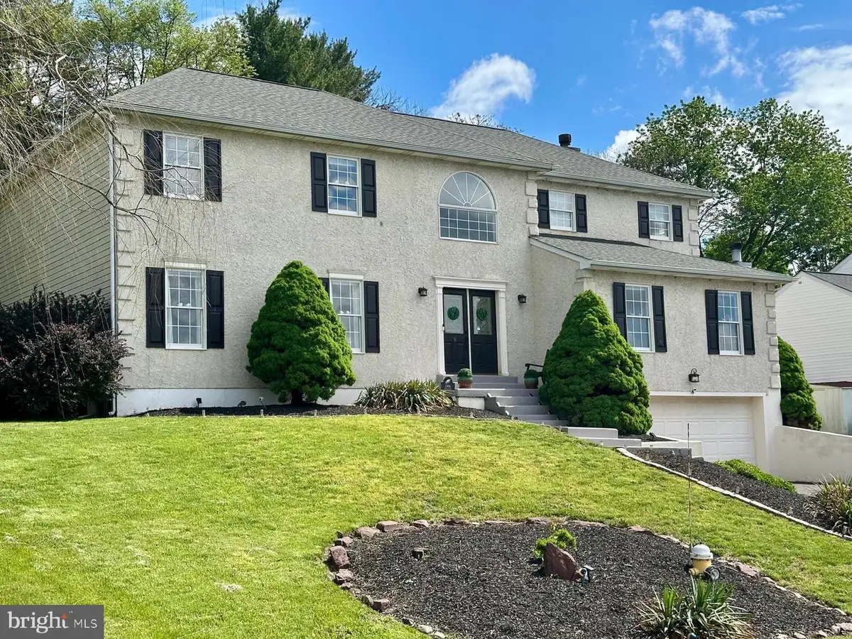 2406 Donna Ln, Pottstown, PA 19464 - #1