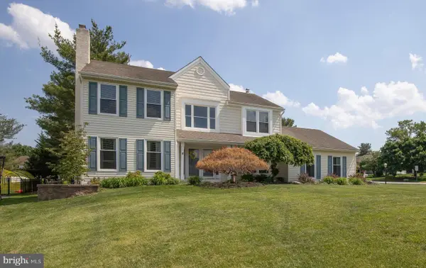 2284 Locust Dr, LANSDALE, PA 19446