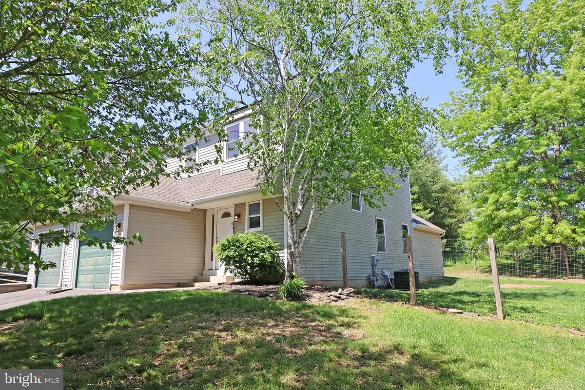141 Azalea Cir, Royersford, PA 19468 - #1
