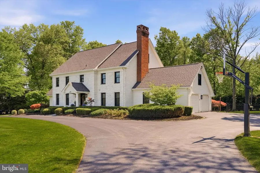 1234 Forest Hill Dr, Ambler, PA 19002 - #2