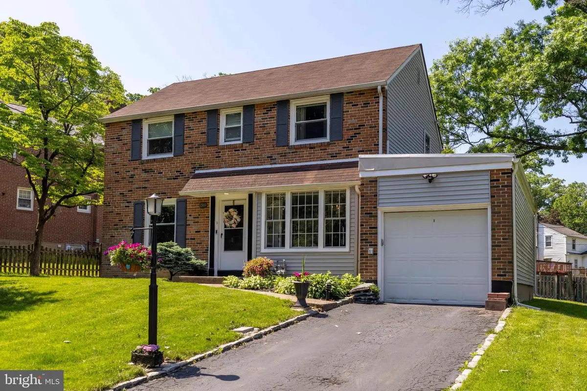 1910 Maplewood Ave, Abington, PA 19001 - #1