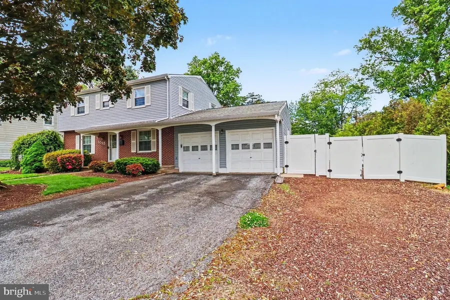 1085 N Washington St #, Pottstown, PA 19464 - #3