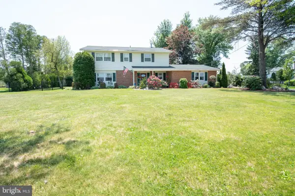 911 Thornton Rd, HORSHAM, PA 19044