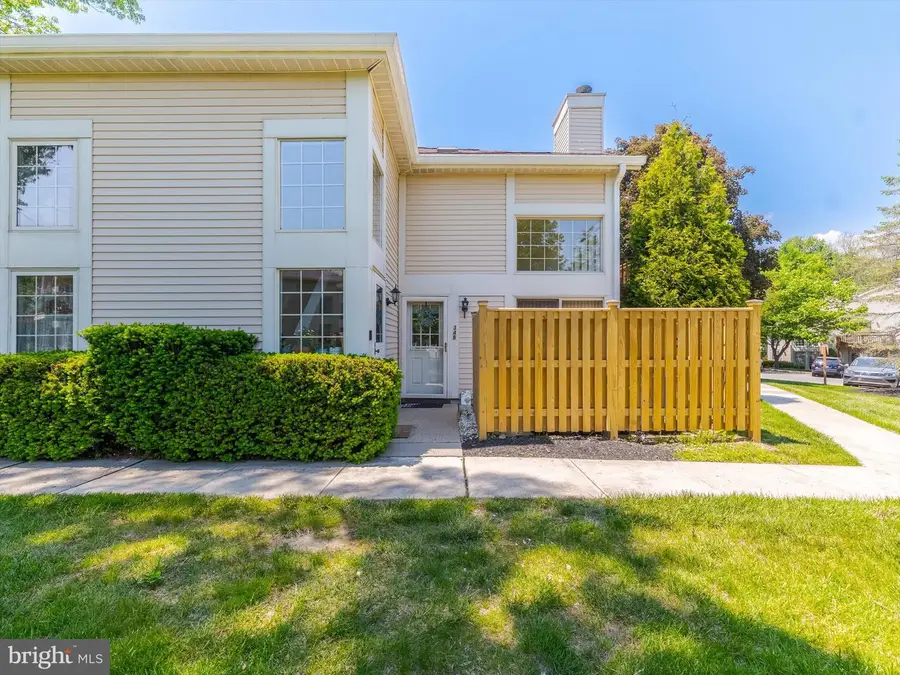 348 Green Meadow Ln, Horsham, PA 19044 - #3