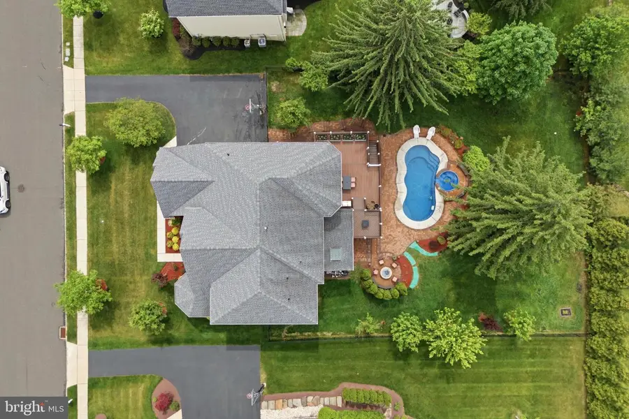 472 Caldwell Ln, Horsham, PA 19044 - #3