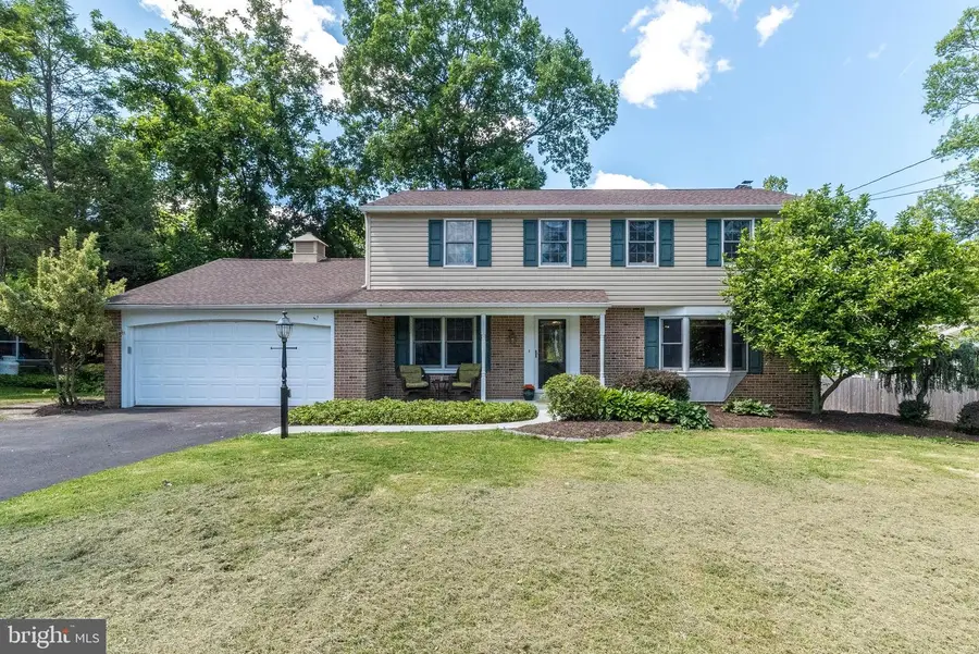 117 Heartwood Dr, Lansdale, PA 19446 - #2