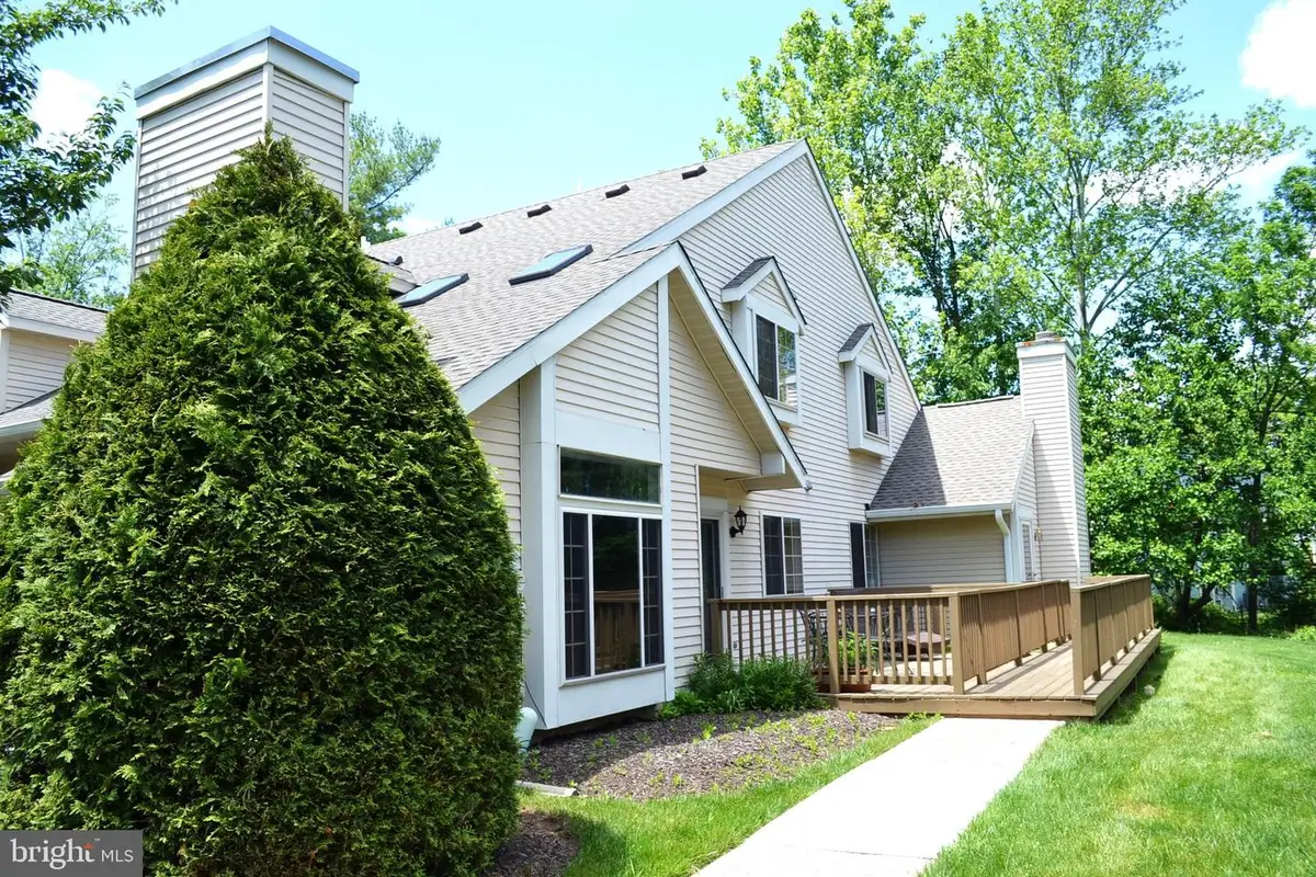 475 Brown Briar Cir, Horsham, PA 19044 - #1