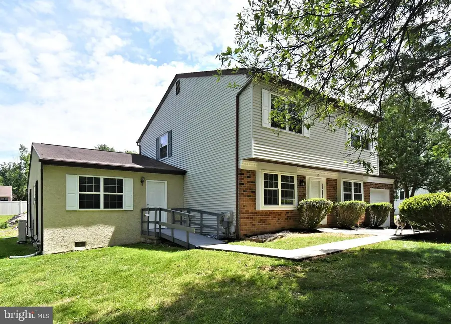 3115 Greenhill Ln, Norristown, PA 19401 - #3