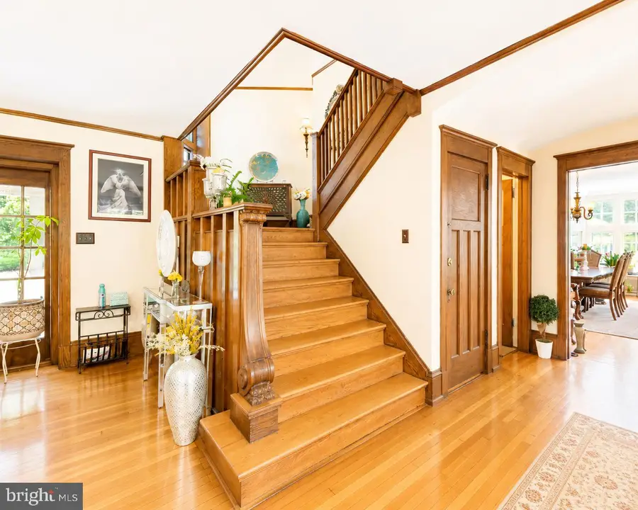 1209 Lenox Rd #, Jenkintown, PA 19046 - #2