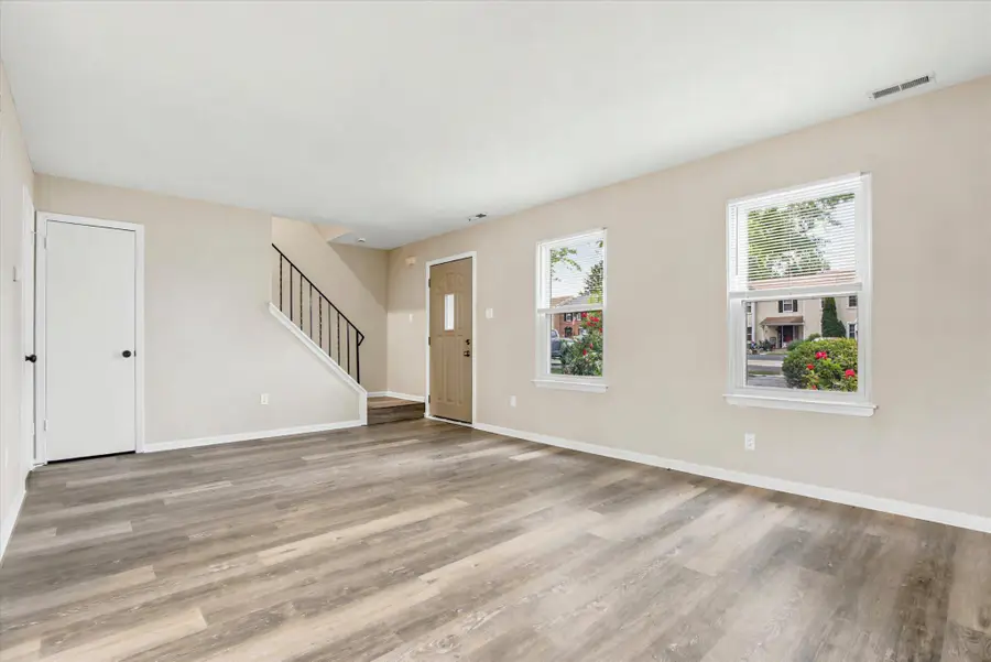 83 Hunt Dr, Horsham, PA 19044 - #3
