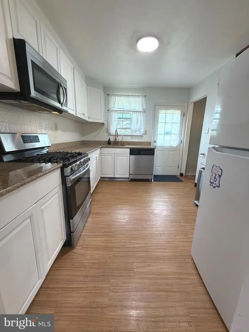 1207 Greenhill Rd, Flourtown, PA 19031 - #3