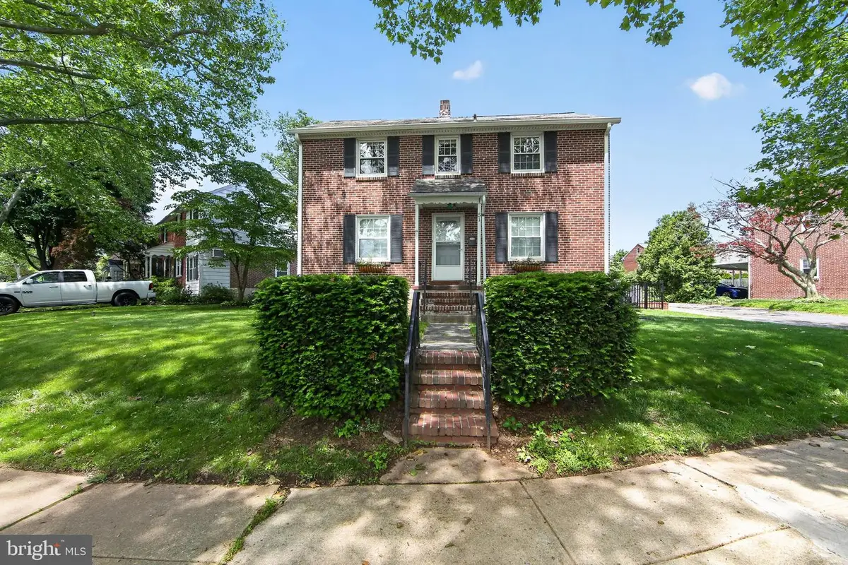 51 Cedar St, Pottstown, PA 19464 - #1