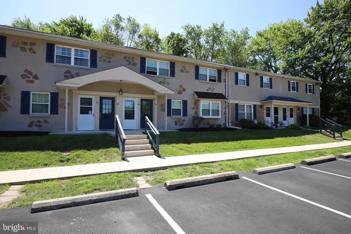 84 Wexford Dr, North Wales, PA 19454 - #1