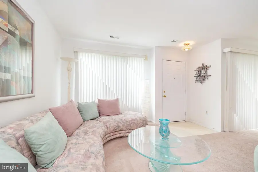 2602 Maryannes Ct #2602, North Wales, PA 19454 - #3