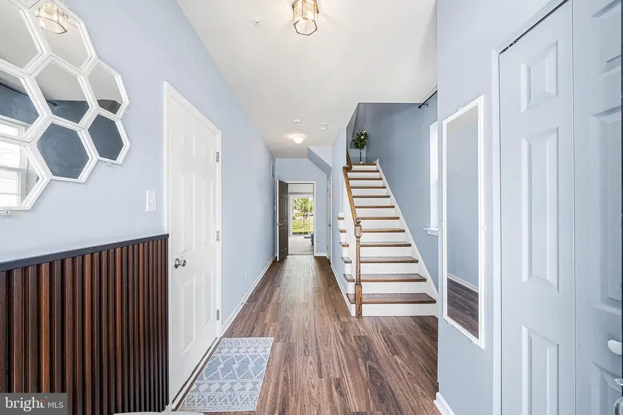 421 Ridgewood Dr, Royersford, PA 19468 - #3