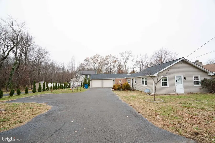 1606 N Line St, Lansdale, PA 19446 - #2