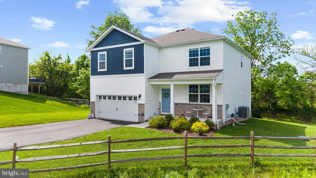 120 Eleanor Ct, Gilbertsville, PA 19525 - #1