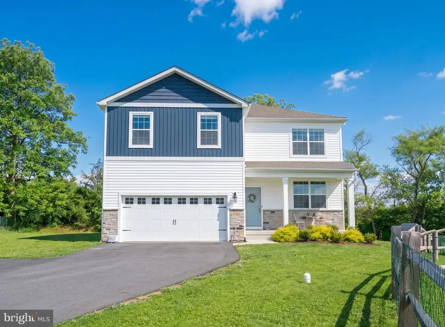 120 Eleanor Ct, Gilbertsville, PA 19525 - #2