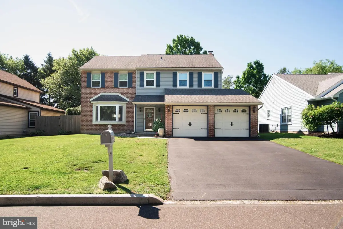 3 Hedgerow Ln, Horsham, PA 19044 - #1