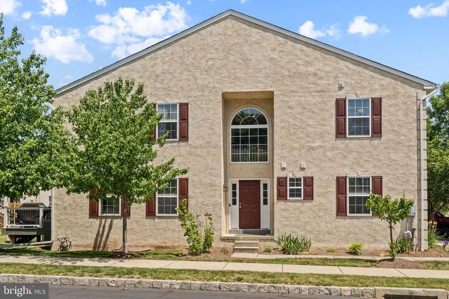 101 Riverside Dr, Red Hill, PA 18076 - #2