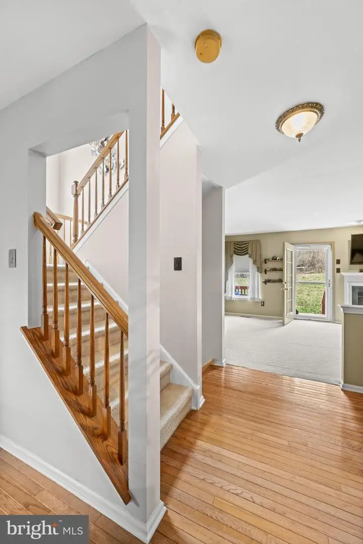723 Thornhill Dr, Collegeville, PA 19426 - #3