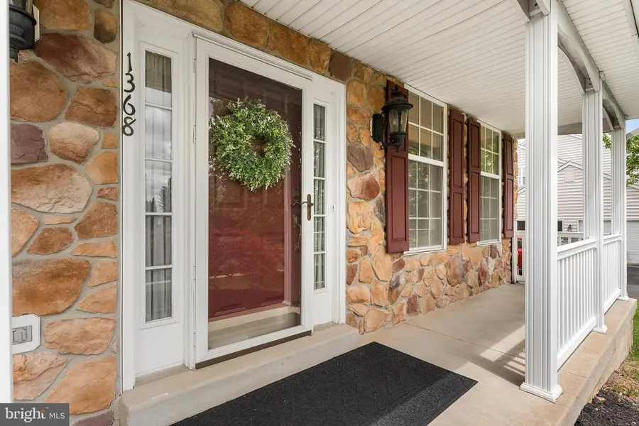 1368 Jasper Dr, Ambler, PA 19002 - #3
